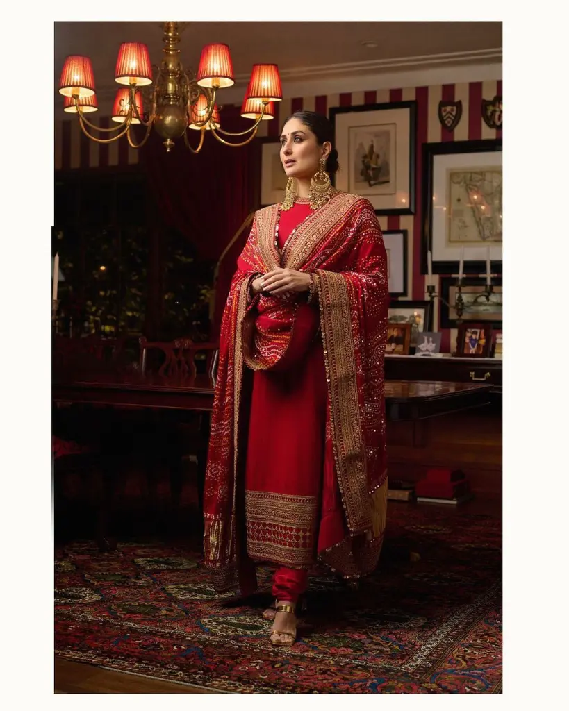 Red-Embroidered-Georgette-Kurti-Pant-Set5.webp