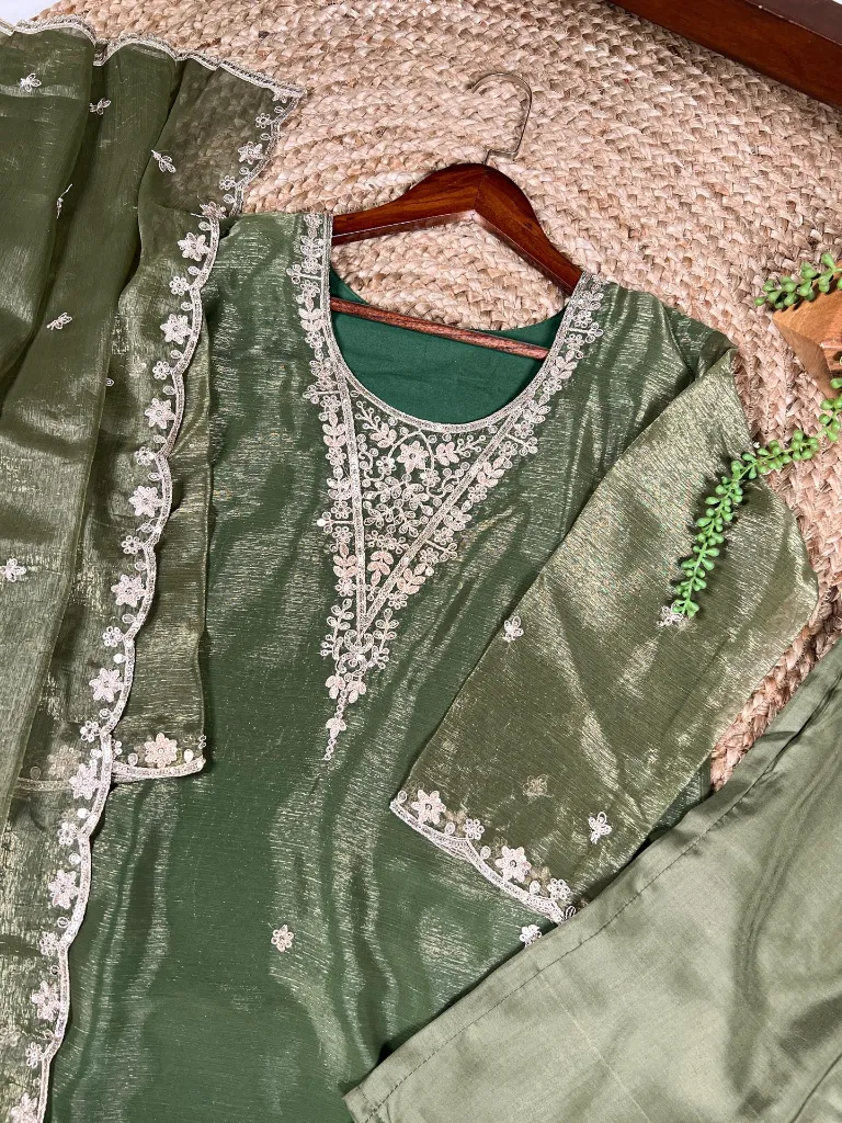 Premium-Gold-Coin-Fabric-Sequins-and-Thread-Embroidered-Tunic,-Plain-Maska-Cotton-Elastic-Bottom,-and-Coordinated-Dupatta-3-Piece-Suit-Set2.webp