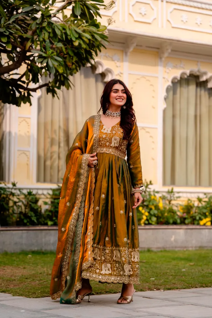 Premium-Dual-Tone-Fendy-Satin-Fully-Flared-Gown-with-Heavy-Embroidery,-Micro-Cotton-Lining,-and-Coordinated-Dupatta-2-Piece-Luxury-Wardrobe-Set-Rust4.webp